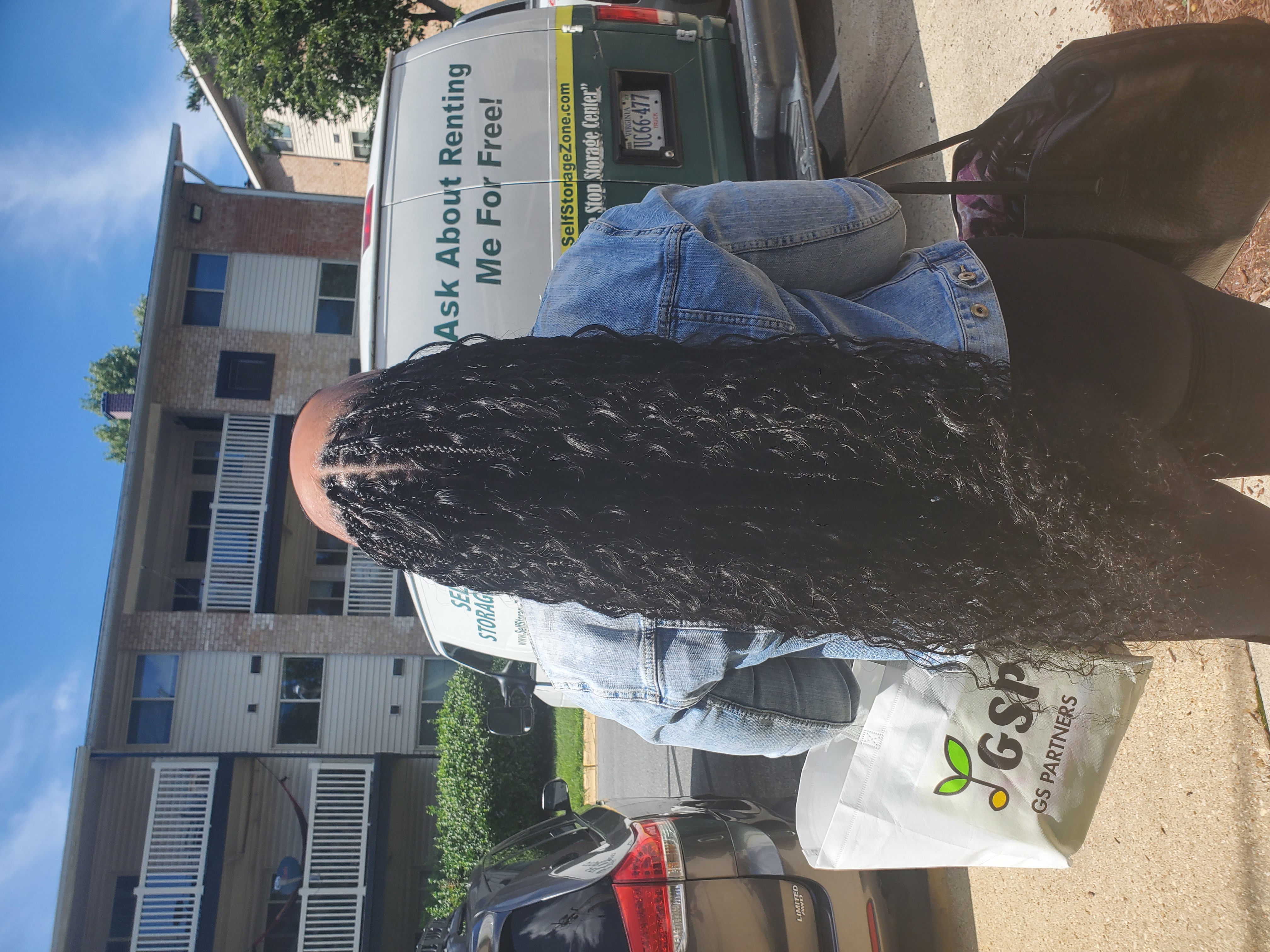 Small Knotless Butt Length